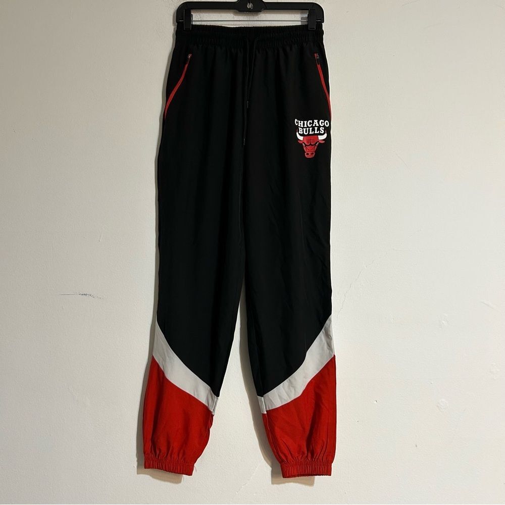 NBA Chicago Bulls Blue White Red Colorblock Joggers Size Small Casual Basketball